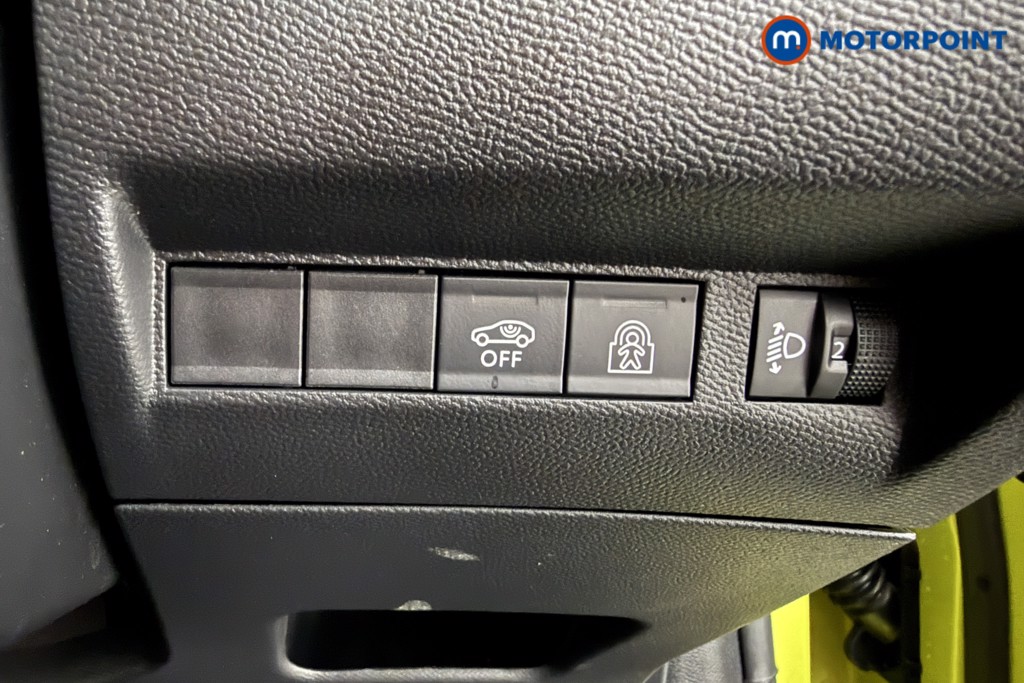 Peugeot 208 Allure Manual Petrol Hatchback - Stock Number (1630099) - 5th supplementary image