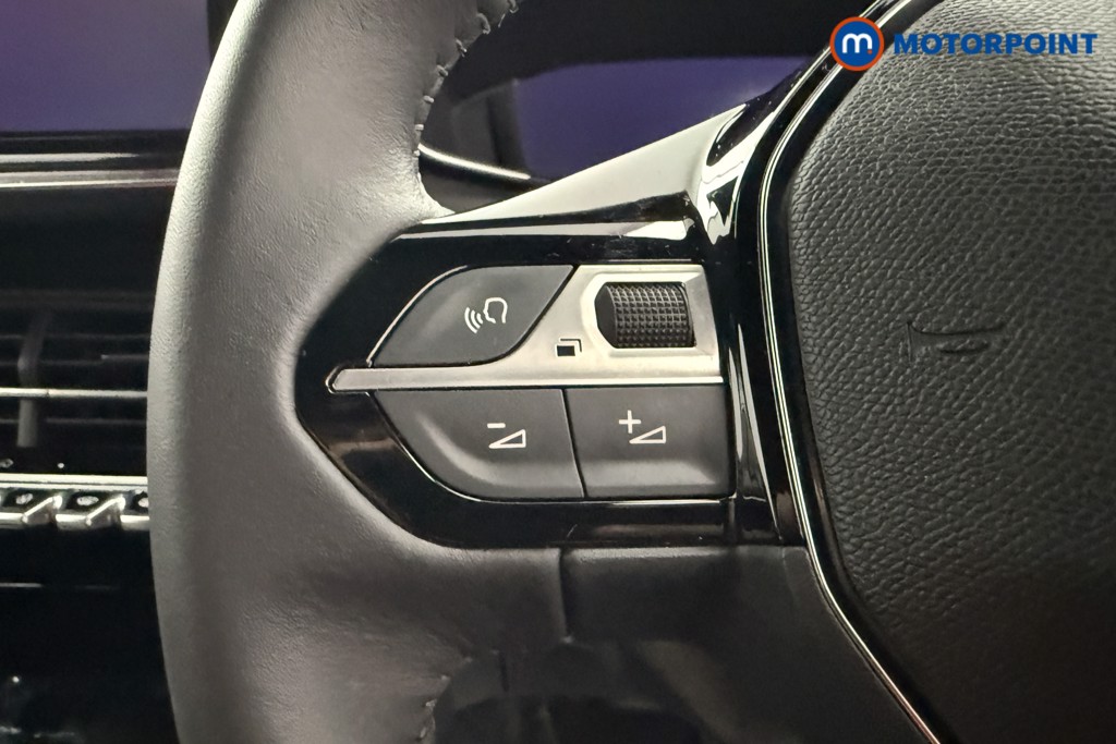 Peugeot 2008 Allure Manual Petrol SUV - Stock Number (1630190) - 3rd supplementary image