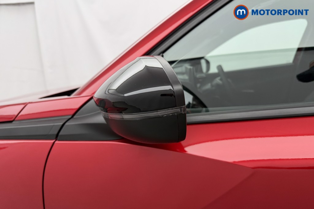 Peugeot 2008 Allure Manual Petrol SUV - Stock Number (1630190) - 21st supplementary image