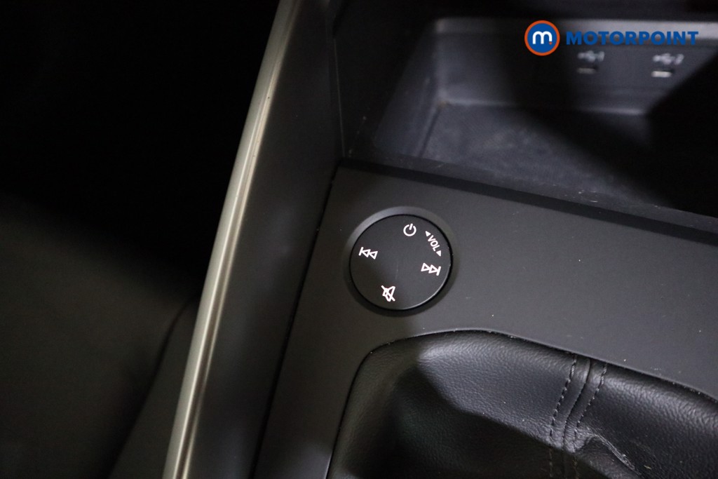 Audi A3 Sport Manual Petrol Hatchback - Stock Number (1630322) - 2nd supplementary image