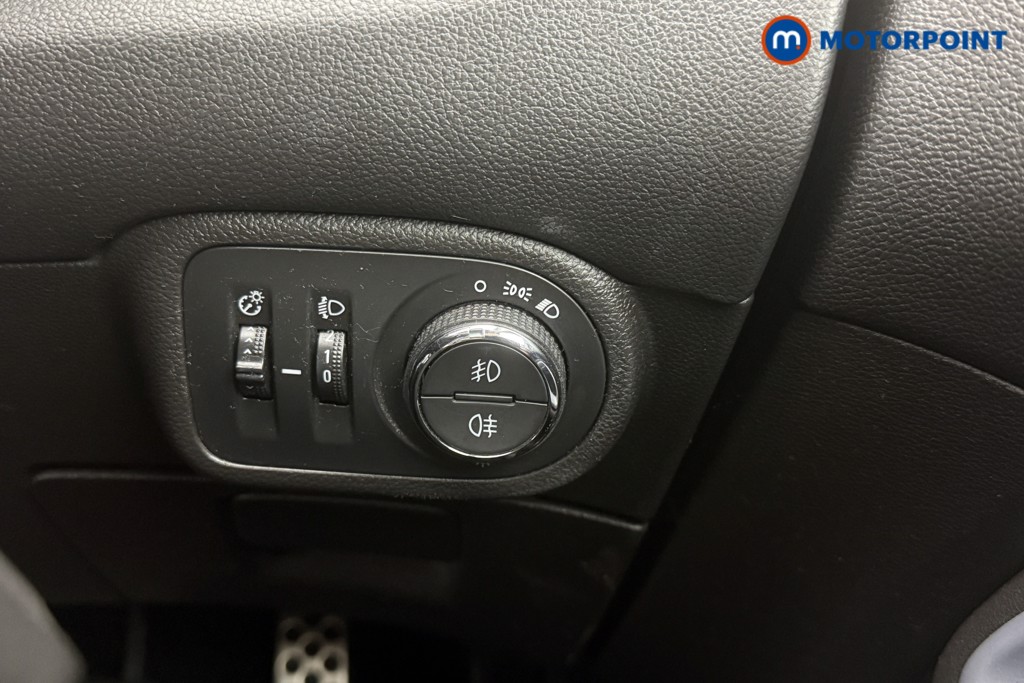 Vauxhall Zafira Sri Nav Automatic Petrol People Carrier - Stock Number (1630397) - 8th supplementary image