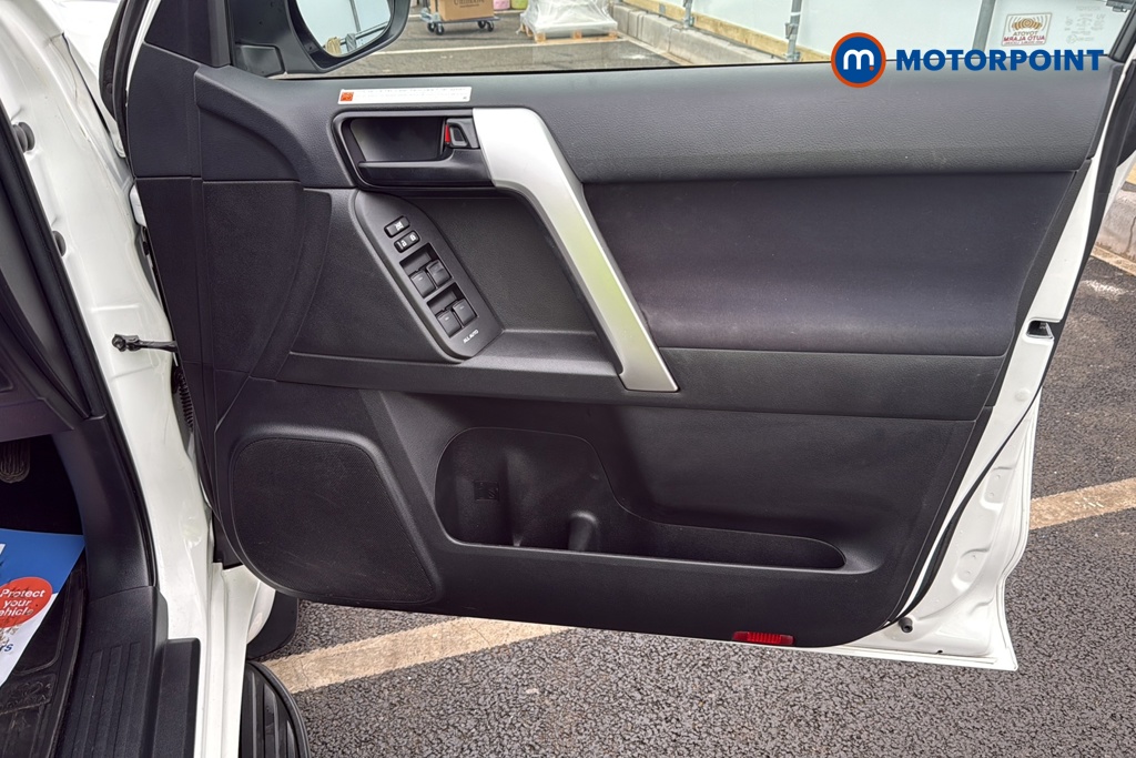 Toyota Land Cruiser Active Automatic Diesel SUV - Stock Number (1630473) - 18th supplementary image