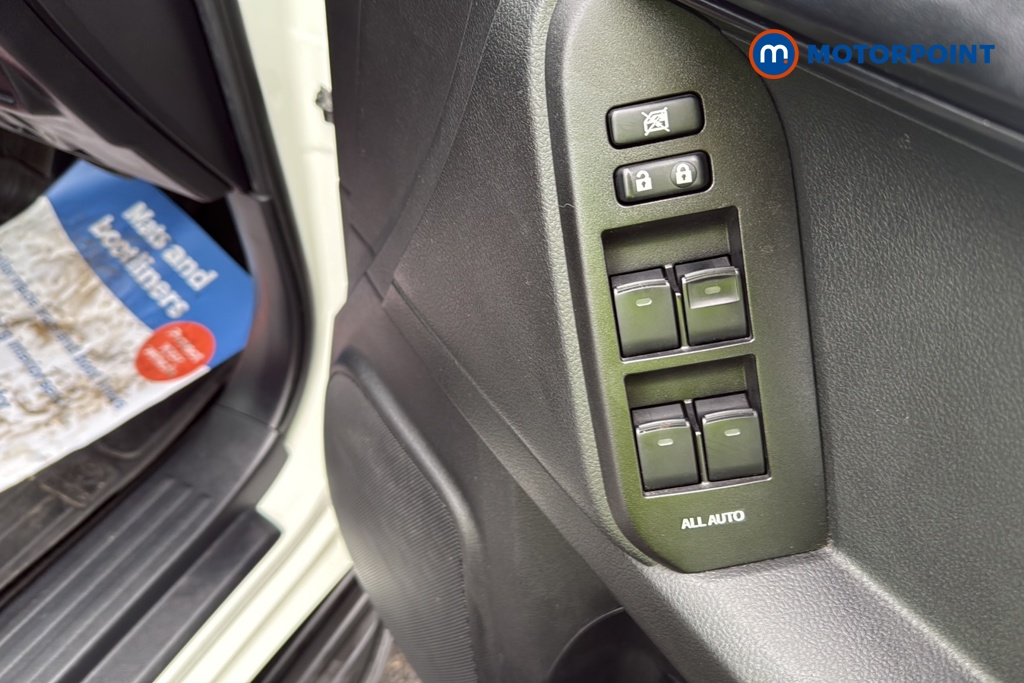 Toyota Land Cruiser Active Automatic Diesel SUV - Stock Number (1630473) - 19th supplementary image