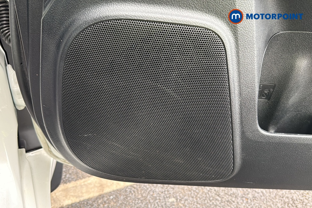 Toyota Land Cruiser Active Automatic Diesel SUV - Stock Number (1630473) - 21st supplementary image