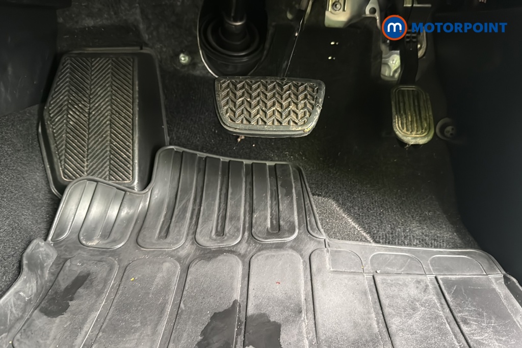 Toyota Land Cruiser Active Automatic Diesel SUV - Stock Number (1630473) - 24th supplementary image