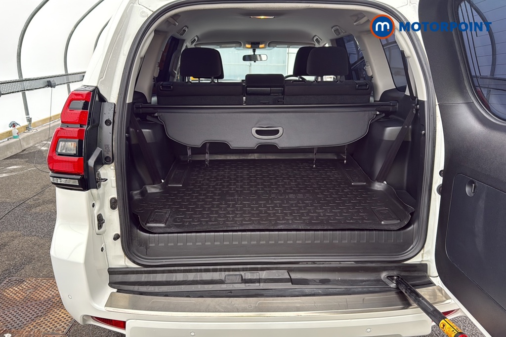 Toyota Land Cruiser Active Automatic Diesel SUV - Stock Number (1630473) - 30th supplementary image