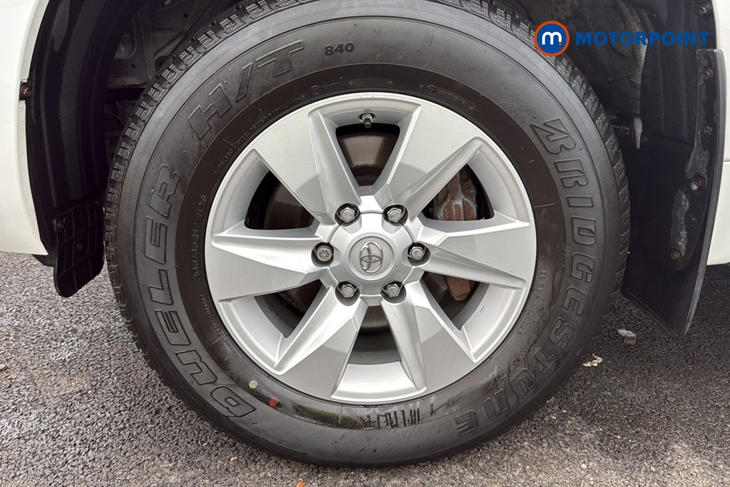 Toyota Land Cruiser Active Automatic Diesel SUV - Stock Number (1630473) - 44th supplementary image