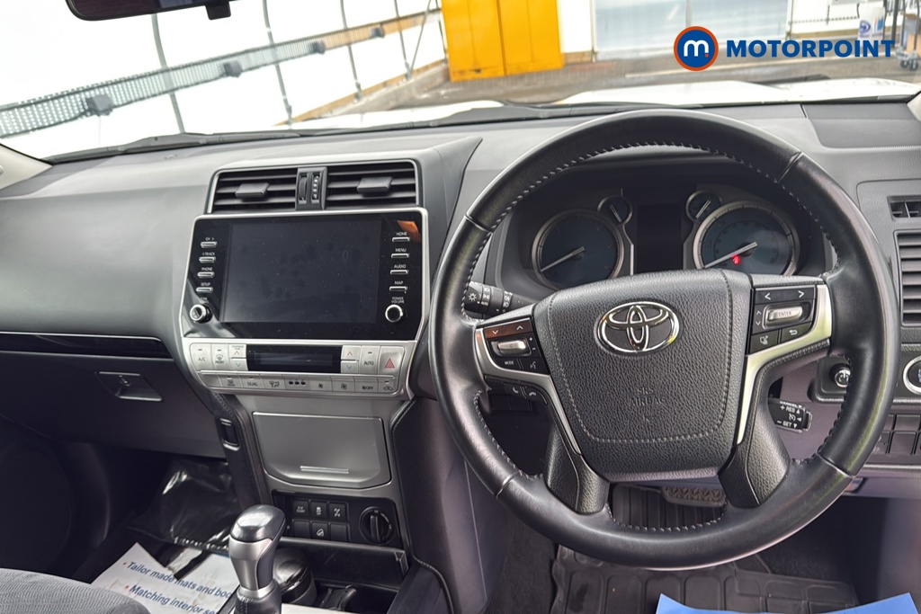 Toyota Land Cruiser Active Automatic Diesel SUV - Stock Number (1630473) - 1st supplementary image