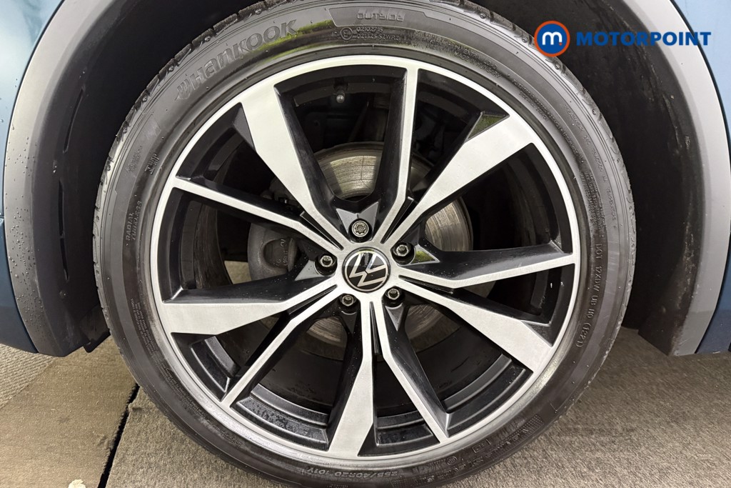 Volkswagen Tiguan R-Line Automatic Diesel SUV - Stock Number (1630803) - 4th supplementary image