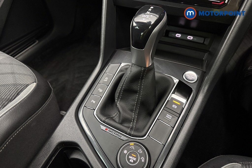Volkswagen Tiguan R-Line Automatic Diesel SUV - Stock Number (1630803) - 19th supplementary image