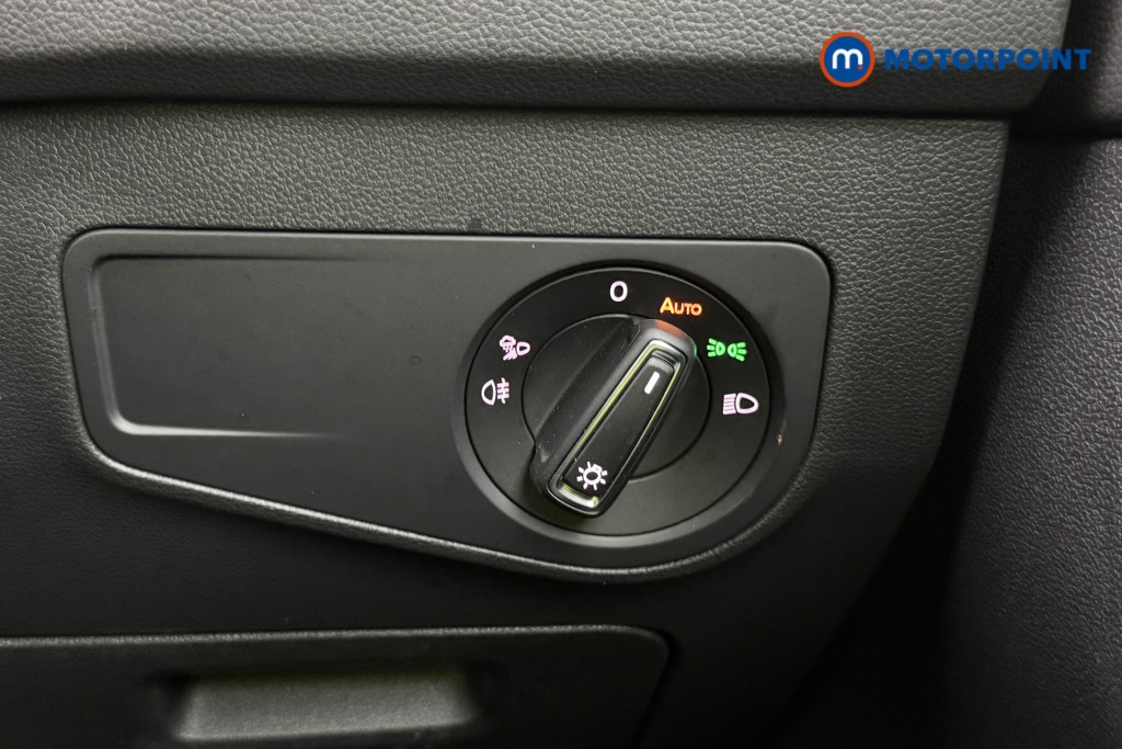 Volkswagen Tiguan R-Line Automatic Diesel SUV - Stock Number (1630803) - 22nd supplementary image