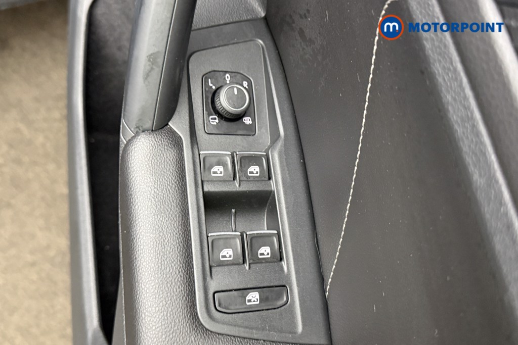 Volkswagen Tiguan R-Line Automatic Diesel SUV - Stock Number (1630803) - 25th supplementary image