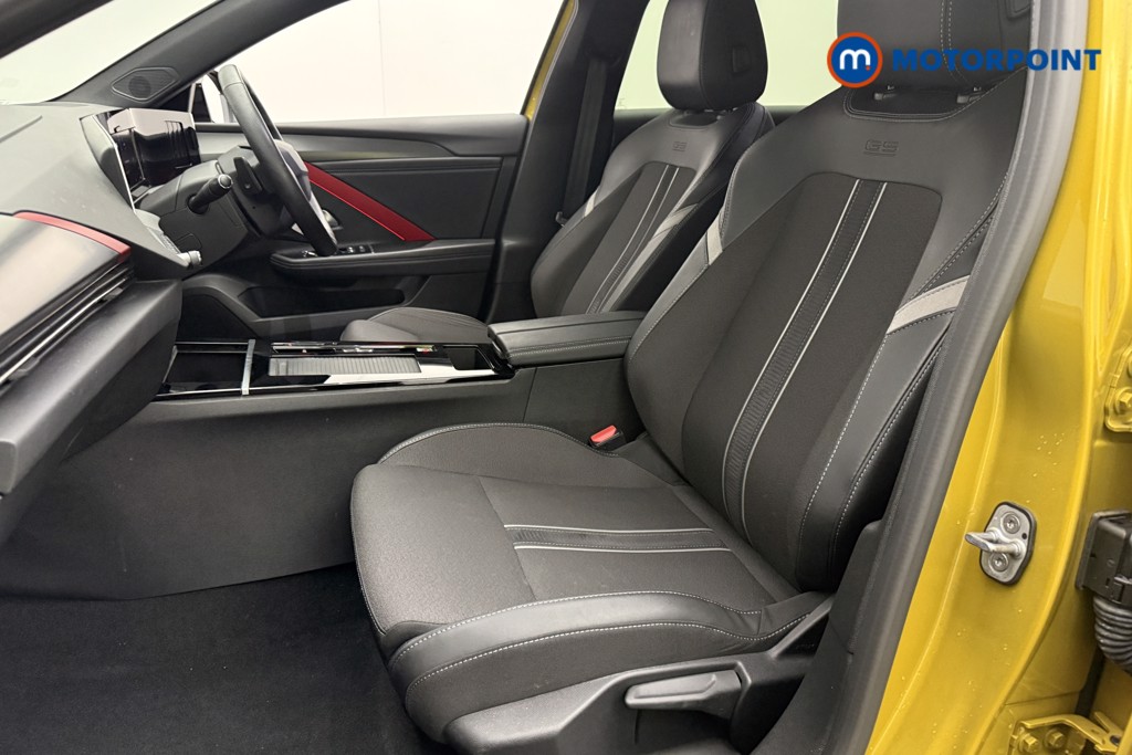 Vauxhall Astra Gs Line Automatic Petrol Plug-In Hybrid Hatchback - Stock Number (1630914) - 5th supplementary image