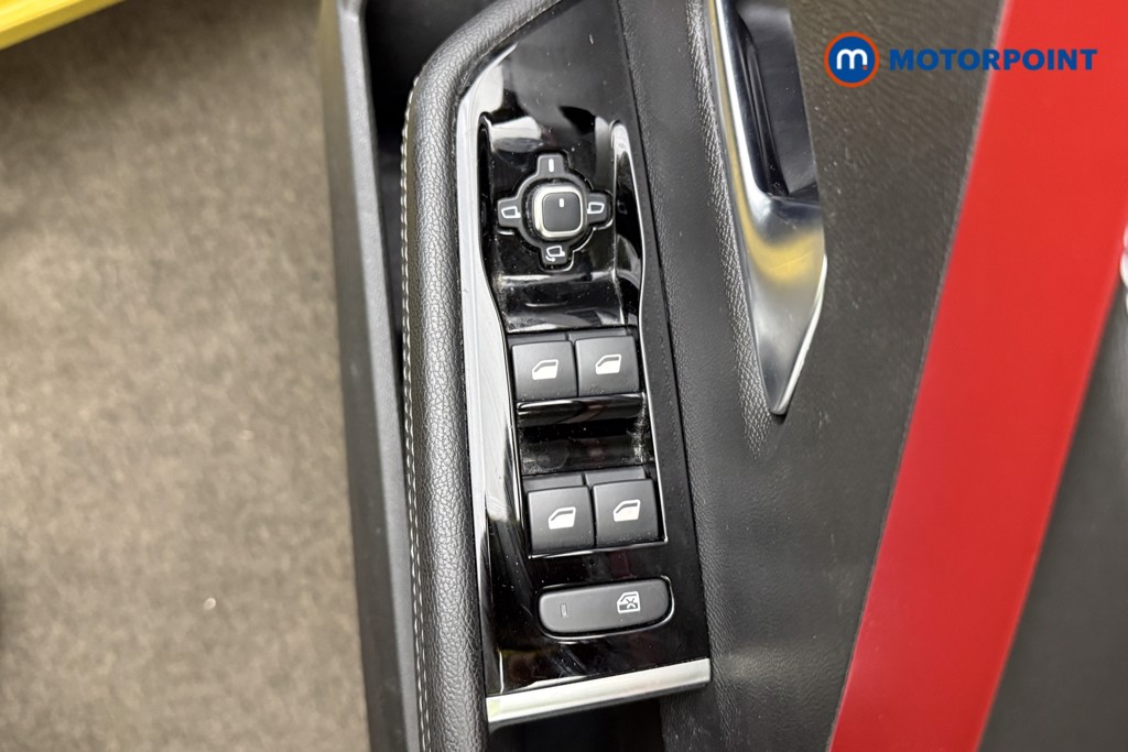 Vauxhall Astra Gs Line Automatic Petrol Plug-In Hybrid Hatchback - Stock Number (1630914) - 23rd supplementary image