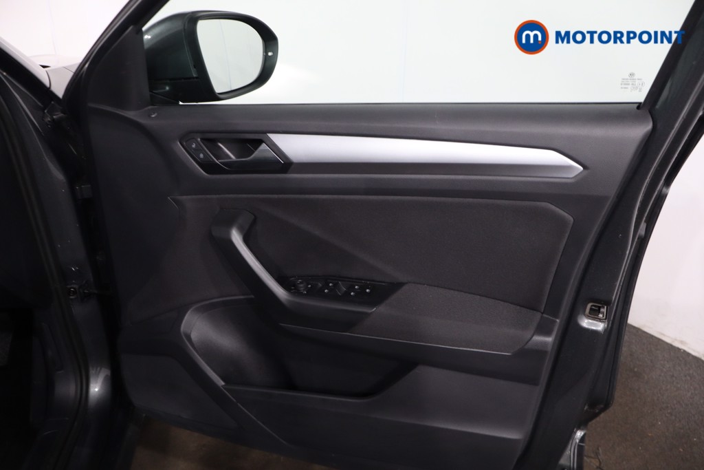 Volkswagen T-Roc Match Automatic Petrol SUV - Stock Number (1631186) - 24th supplementary image