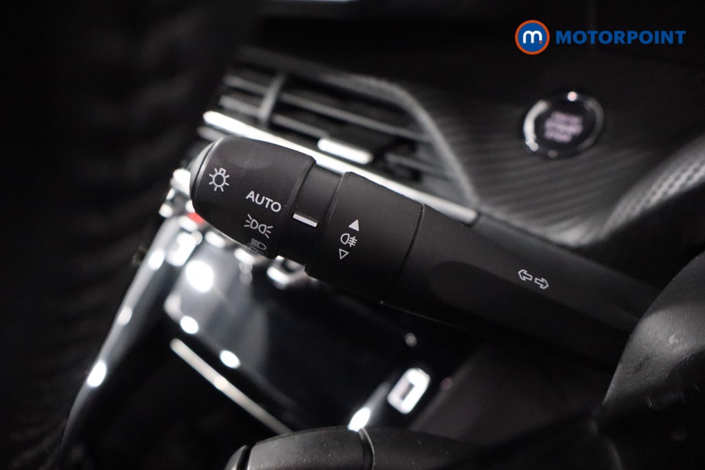 Peugeot 2008 Allure Premium-Plus Automatic Electric SUV - Stock Number (1631190) - 14th supplementary image