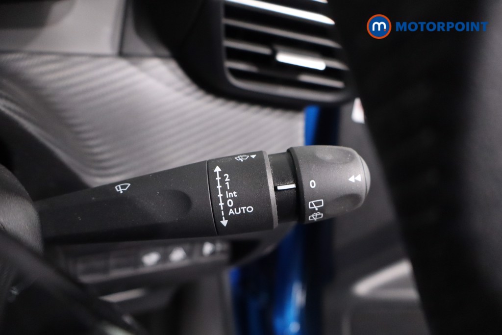 Peugeot 2008 Allure Premium-Plus Automatic Electric SUV - Stock Number (1631190) - 15th supplementary image