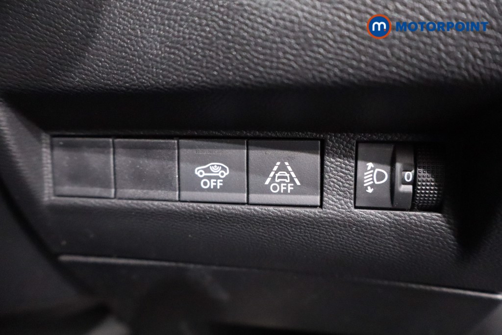 Peugeot 2008 Allure Premium-Plus Automatic Electric SUV - Stock Number (1631190) - 17th supplementary image