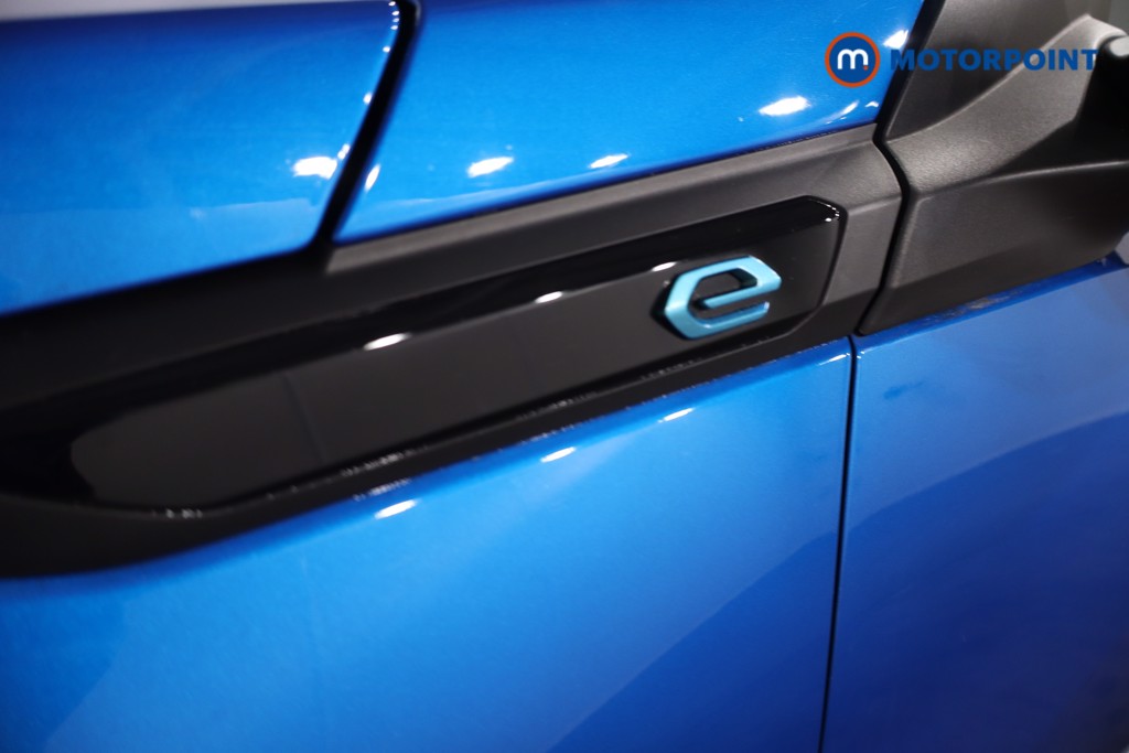 Peugeot 2008 Allure Premium-Plus Automatic Electric SUV - Stock Number (1631190) - 28th supplementary image