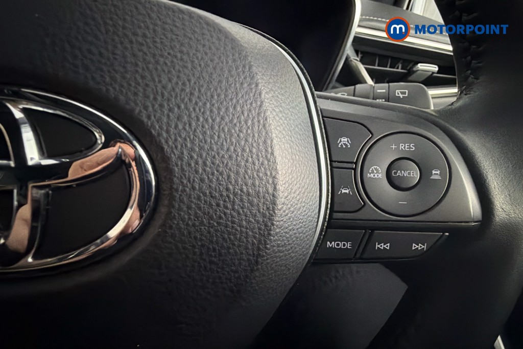 Toyota Corolla Excel Automatic Petrol-Electric Hybrid Hatchback - Stock Number (1632163) - 5th supplementary image