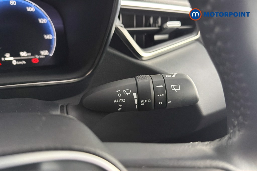 Toyota Corolla Excel Automatic Petrol-Electric Hybrid Hatchback - Stock Number (1632163) - 7th supplementary image
