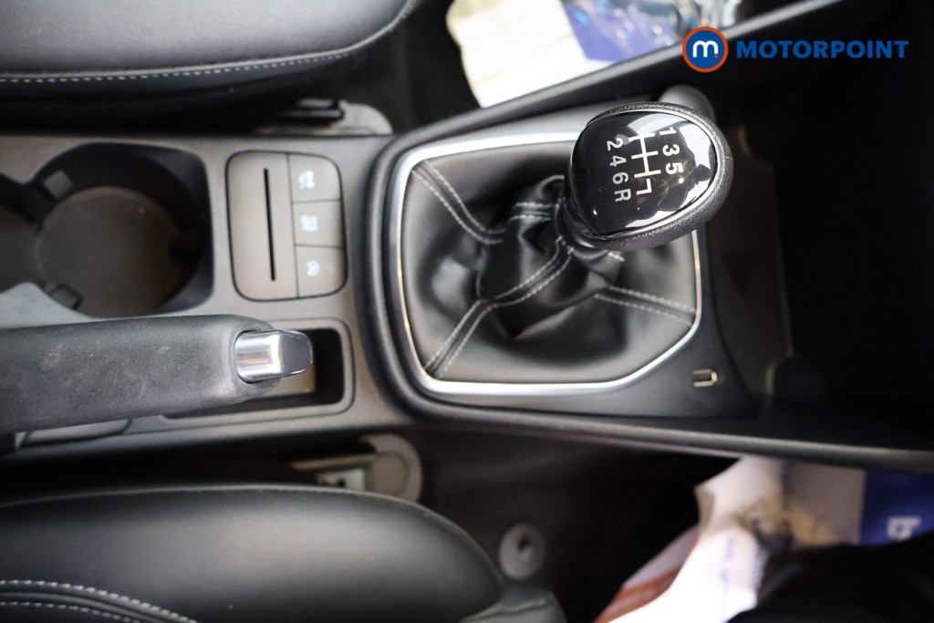 Ford Fiesta Titanium X Manual Petrol Hatchback - Stock Number (1632273) - 8th supplementary image