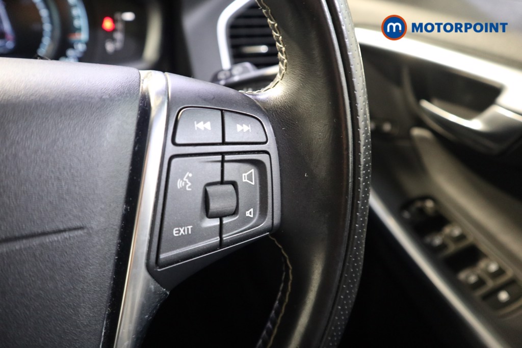 Volvo Xc60 R Design Nav Automatic Diesel SUV - Stock Number (1632301) - 4th supplementary image