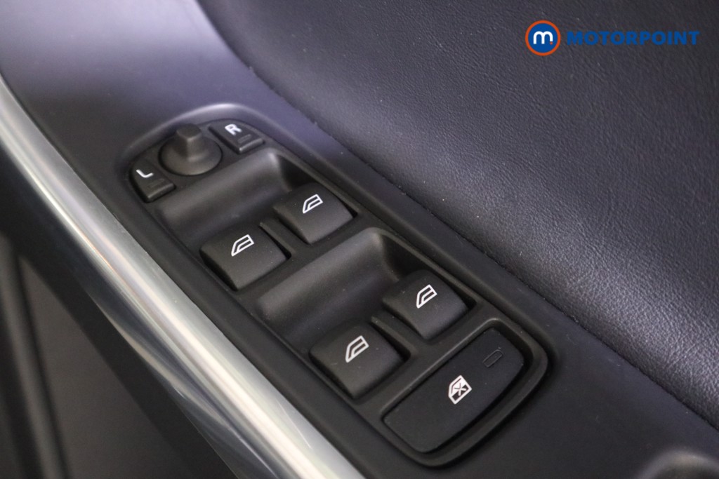 Volvo Xc60 R Design Nav Automatic Diesel SUV - Stock Number (1632301) - 14th supplementary image