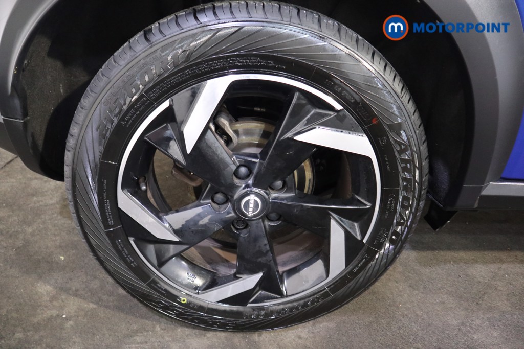 Nissan Juke N-Connecta Manual Petrol SUV - Stock Number (1632316) - 20th supplementary image