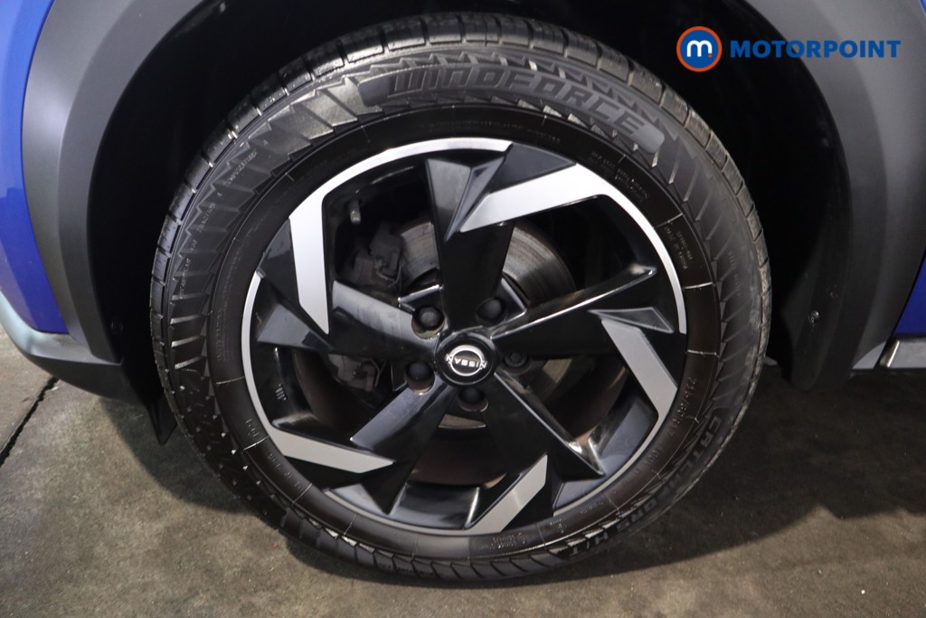 Nissan Juke N-Connecta Manual Petrol SUV - Stock Number (1632316) - 22nd supplementary image
