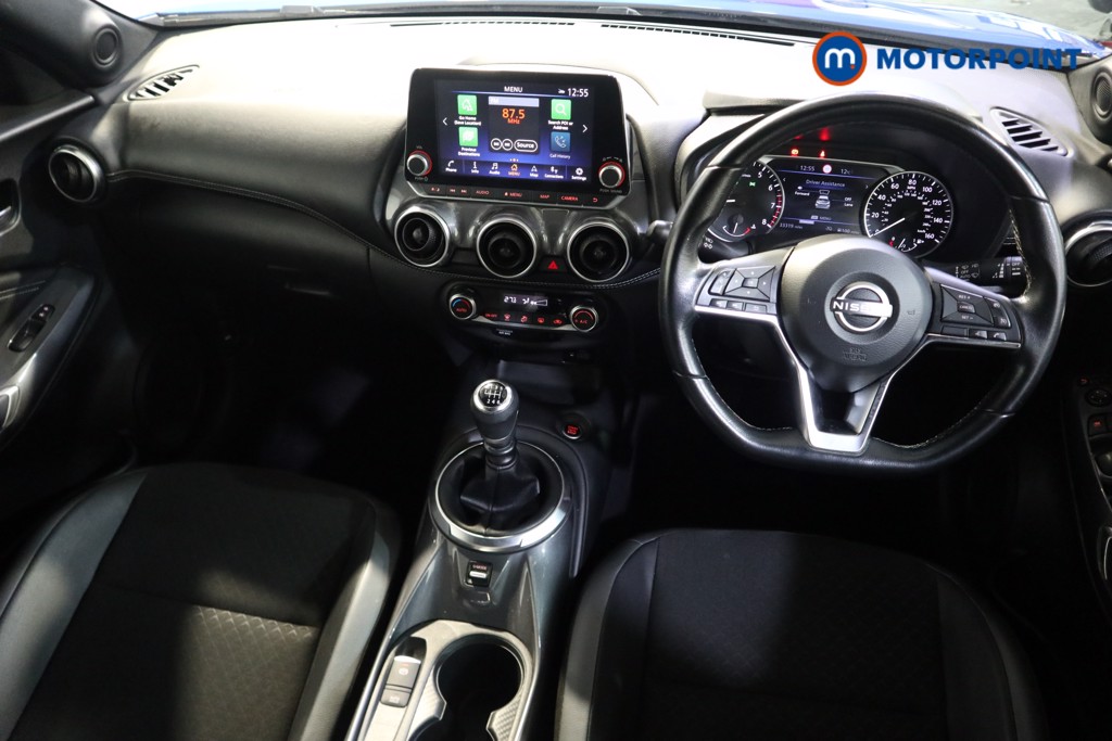 Nissan Juke N-Connecta Manual Petrol SUV - Stock Number (1632316) - 1st supplementary image