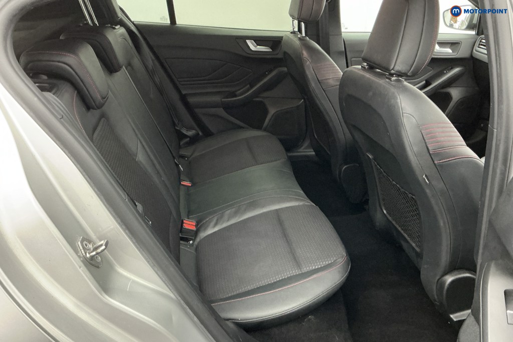 Ford Focus St-Line X Manual Petrol Hatchback - Stock Number (1632694) - 4th supplementary image