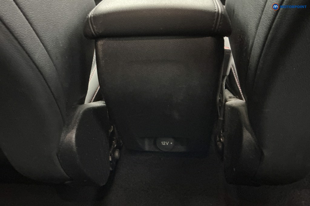 Ford Focus St-Line X Manual Petrol Hatchback - Stock Number (1632694) - 13th supplementary image