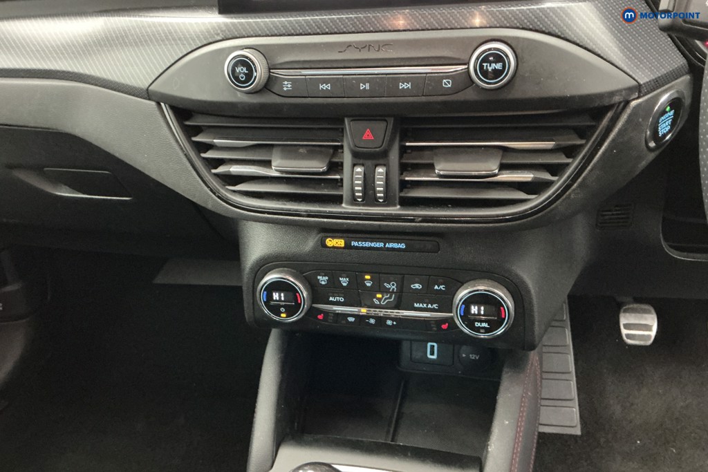 Ford Focus St-Line X Manual Petrol Hatchback - Stock Number (1632694) - 18th supplementary image