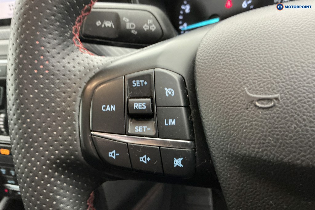 Ford Focus St-Line X Manual Petrol Hatchback - Stock Number (1632694) - 21st supplementary image