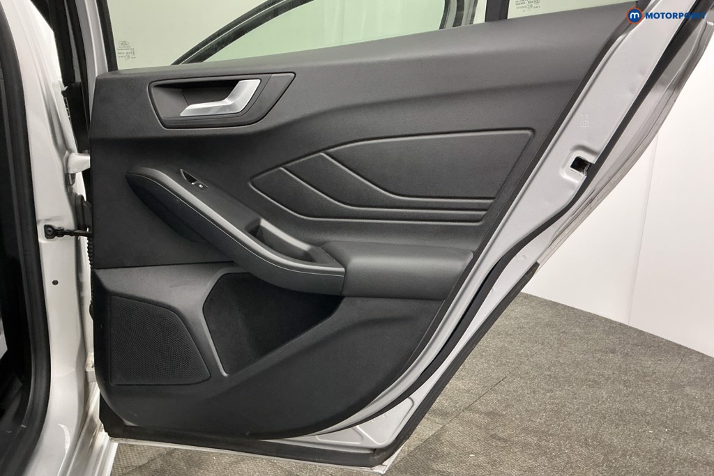 Ford Focus St-Line X Manual Petrol Hatchback - Stock Number (1632694) - 28th supplementary image