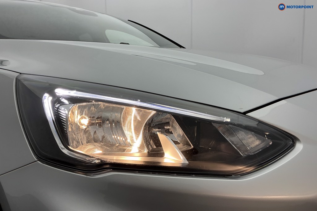 Ford Focus St-Line X Manual Petrol Hatchback - Stock Number (1632694) - 31st supplementary image