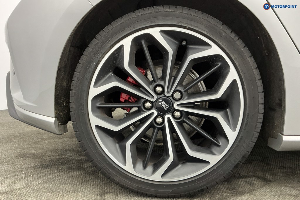 Ford Focus St-Line X Manual Petrol Hatchback - Stock Number (1632694) - 35th supplementary image