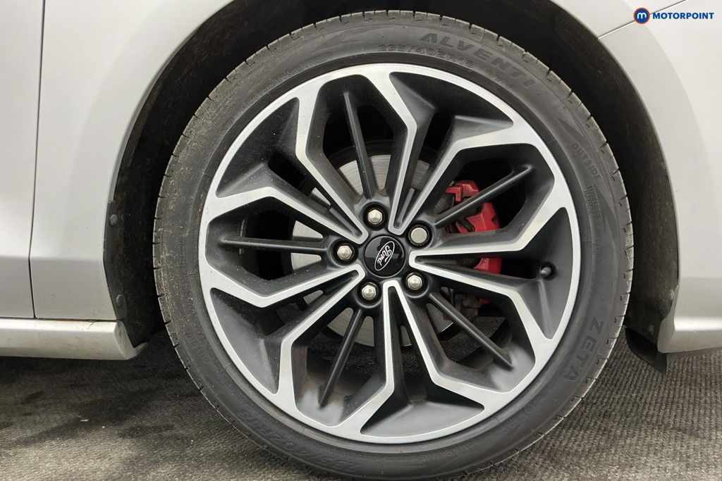 Ford Focus St-Line X Manual Petrol Hatchback - Stock Number (1632694) - 36th supplementary image