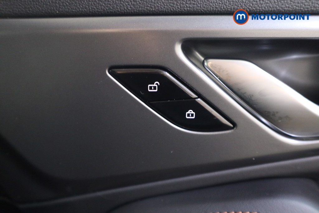 Mg Motor Uk HS Trophy Automatic Petrol-Electric Hybrid SUV - Stock Number (1632777) - 12th supplementary image