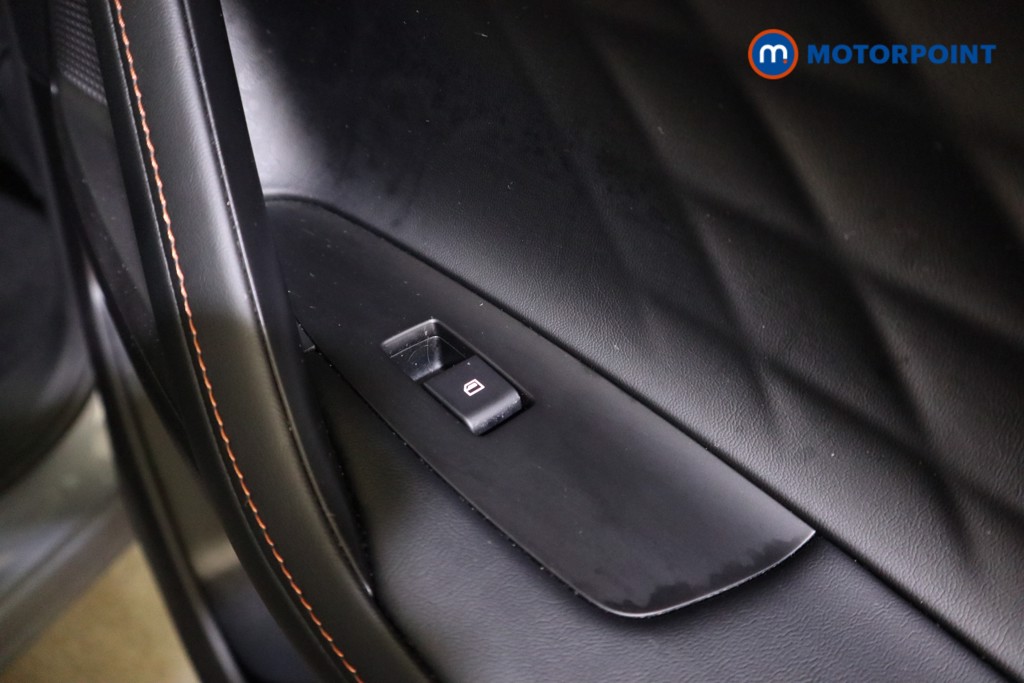 Mg Motor Uk HS Trophy Automatic Petrol-Electric Hybrid SUV - Stock Number (1632802) - 20th supplementary image