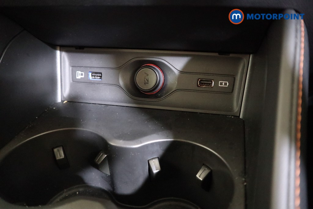 Mg Motor Uk HS Trophy Automatic Petrol-Electric Hybrid SUV - Stock Number (1633002) - 8th supplementary image