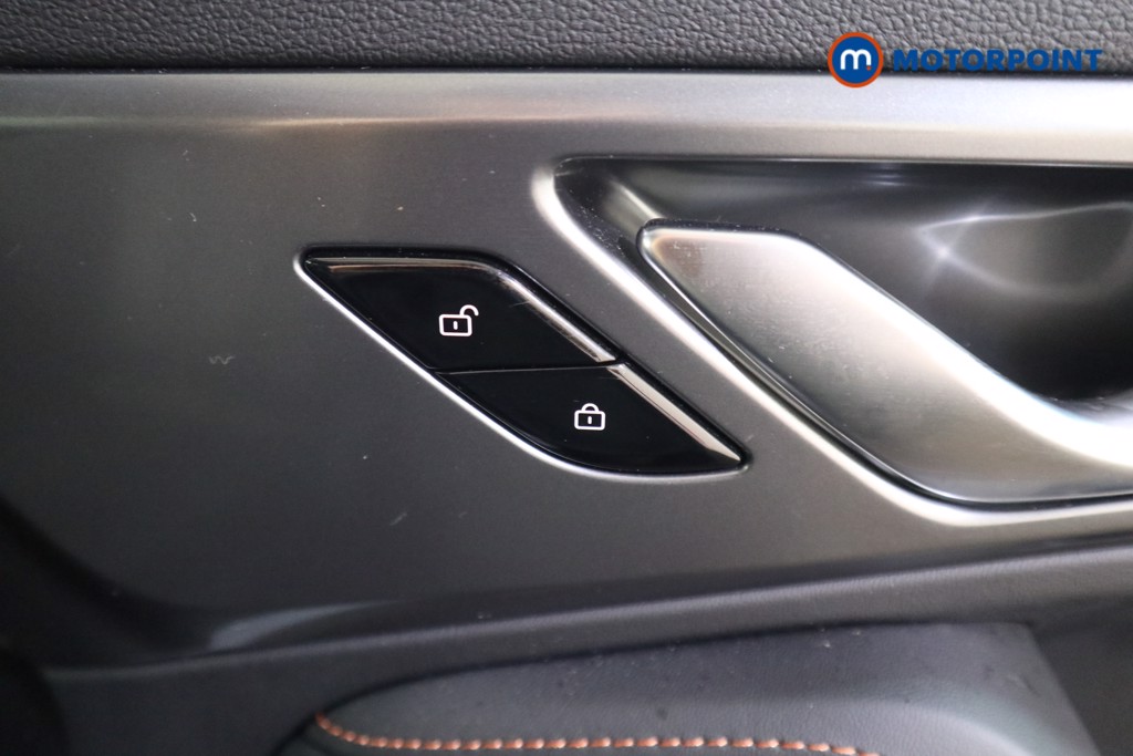 Mg Motor Uk HS Trophy Automatic Petrol-Electric Hybrid SUV - Stock Number (1633002) - 12th supplementary image
