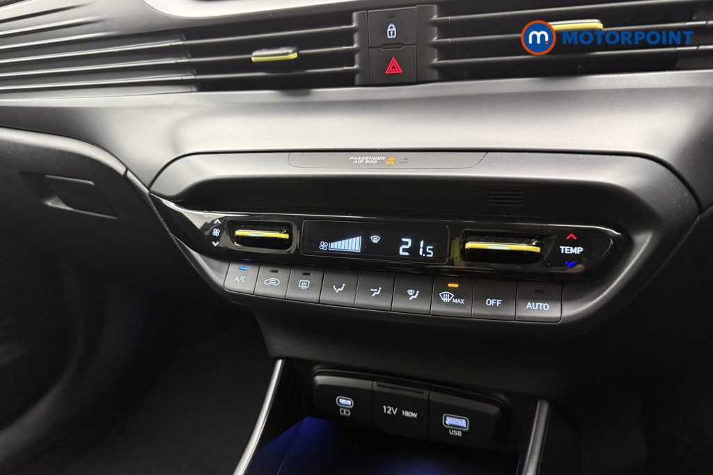 Hyundai I20 Premium Manual Petrol Hatchback - Stock Number (1633215) - 13th supplementary image