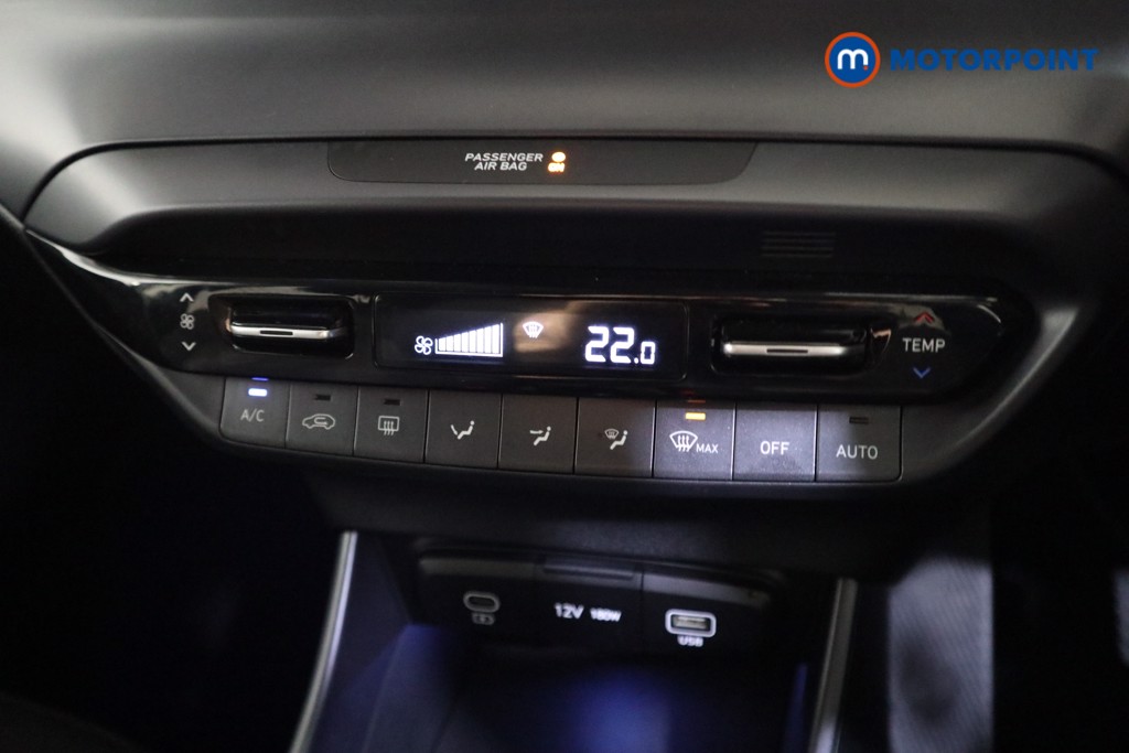 Hyundai I20 Premium Manual Petrol Hatchback - Stock Number (1633225) - 7th supplementary image