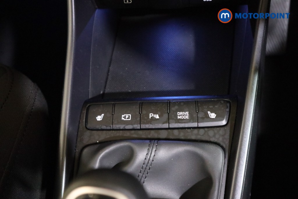 Hyundai I20 Premium Manual Petrol Hatchback - Stock Number (1633225) - 8th supplementary image