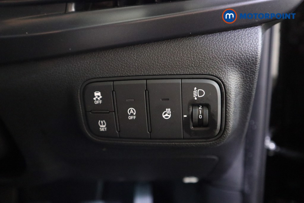 Hyundai I20 Premium Manual Petrol Hatchback - Stock Number (1633225) - 11th supplementary image