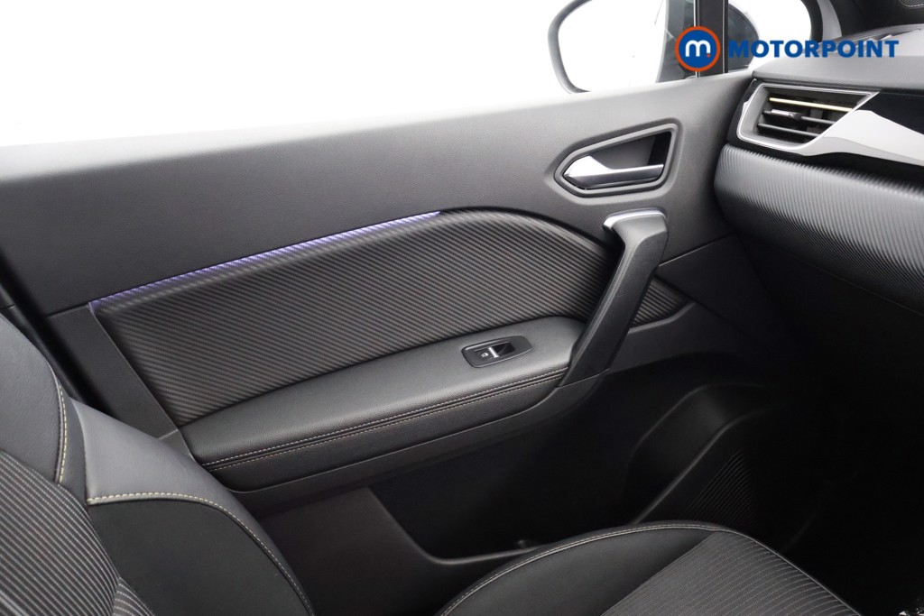 Renault Captur Engineered Automatic Petrol-Electric Hybrid SUV - Stock Number (1633552) - 11th supplementary image