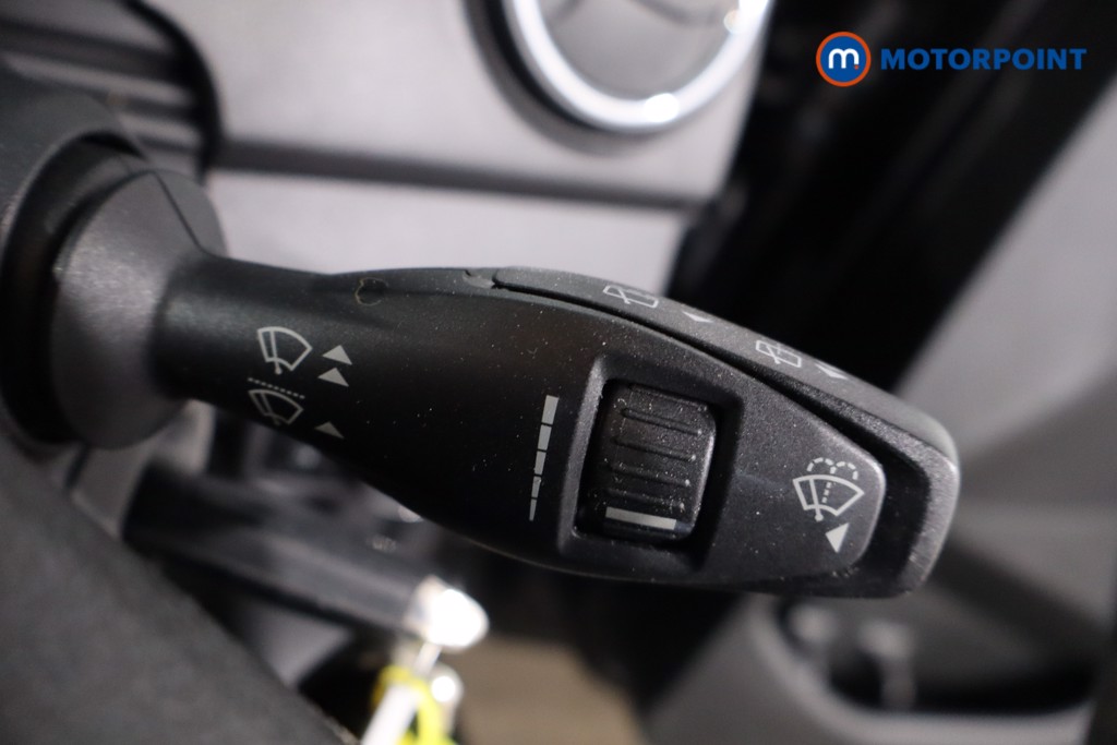Ford Ka-Plus Zetec Manual Petrol Hatchback - Stock Number (1633650) - 15th supplementary image