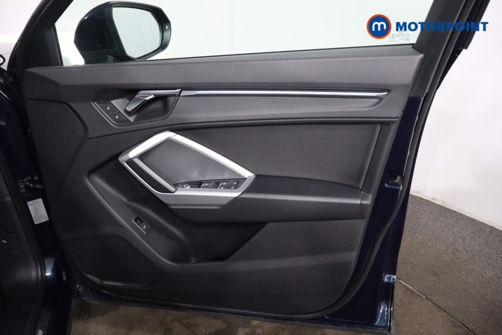Audi Q3 Sport Manual Petrol SUV - Stock Number (1633711) - 20th supplementary image